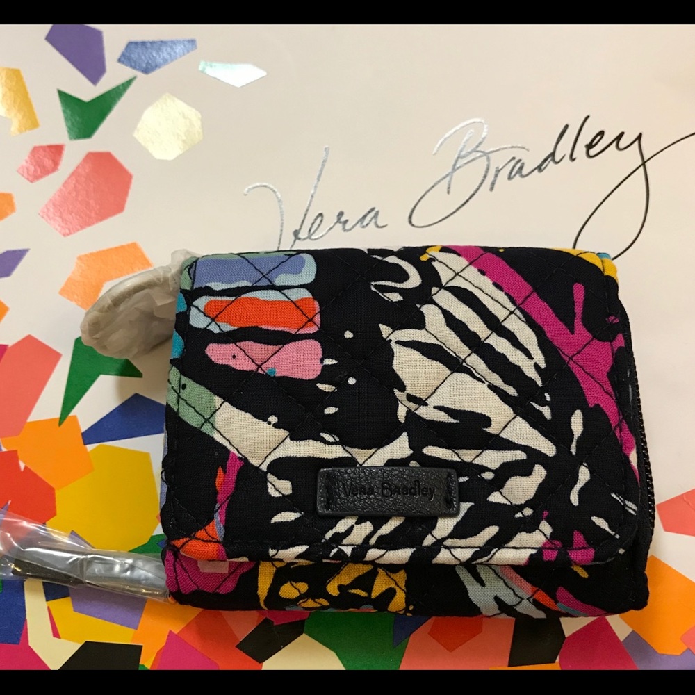 VeraBradley Iconic RFID CardCase Butterfly Flutter